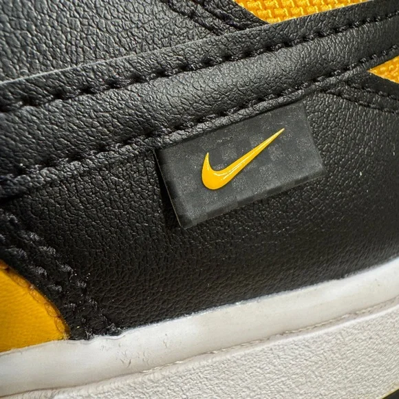 Nike Black and Gold Athletic Shoes - Picture 6 of 14